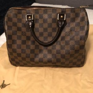 Louis Vuitton Speedy 30